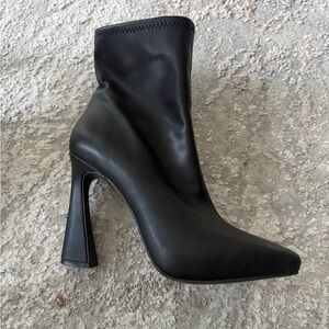 Jessica Simpson Black Boot